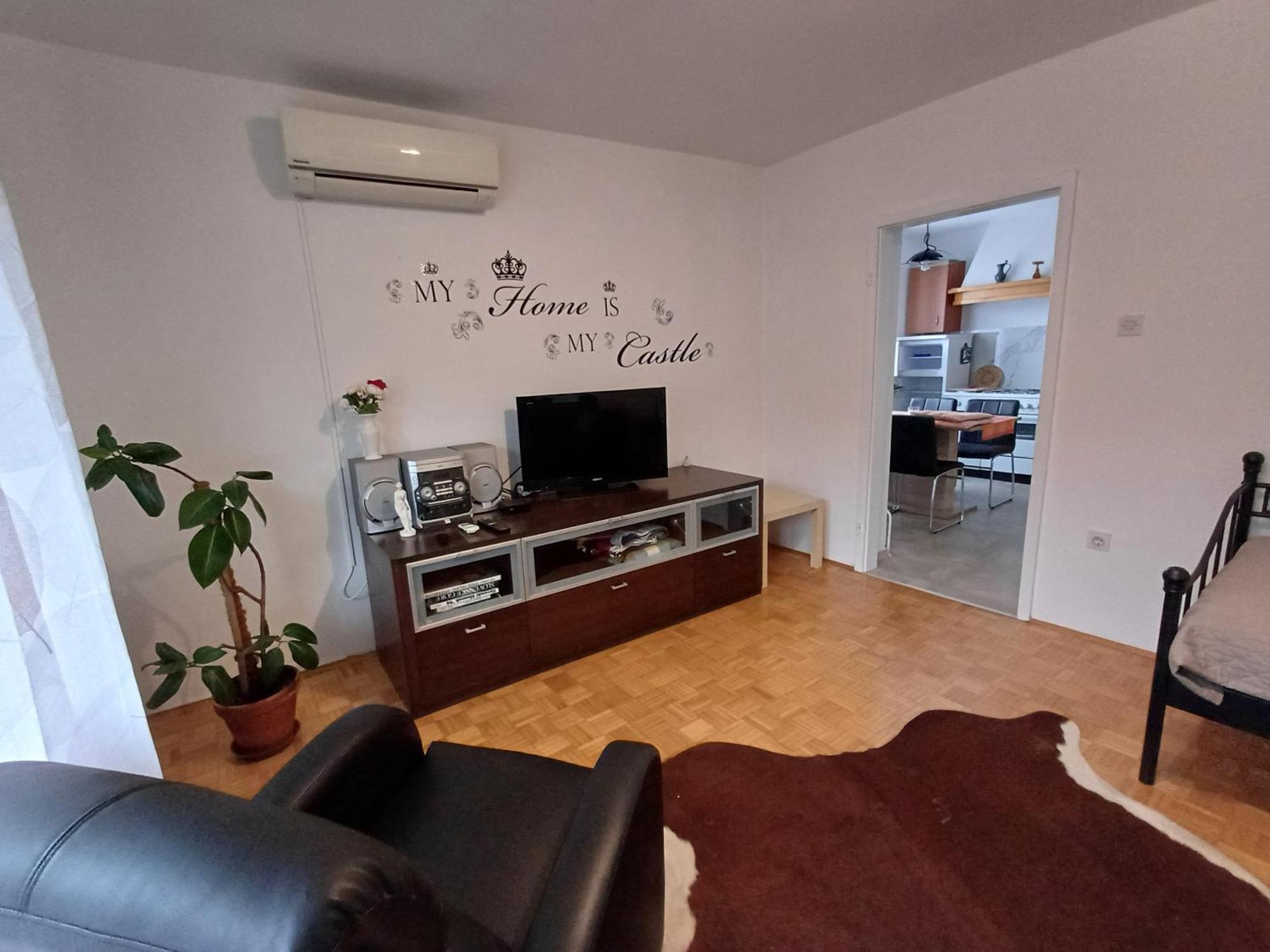 Apartma Doma Tolmin Exterior foto